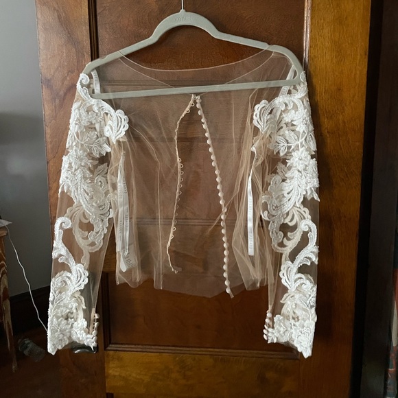 Elysee Atelier mesh lace bridal long sleeve - Picture 5 of 9